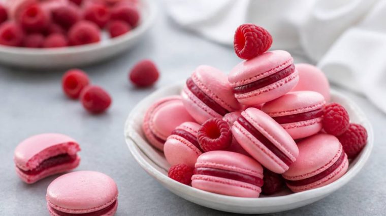 Recette macarons à la framboise : les astuces pour des macarons réussis