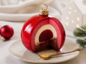 Entremet boule de noël : une recette festive et élégante
