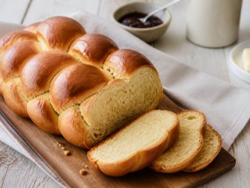Brioche en tresse : la recette moelleuse et facile à réussir
