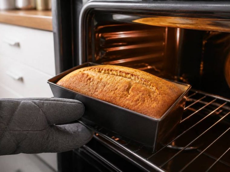 Temps de cuisson pour un cake : les indications pour une cuisson parfaite