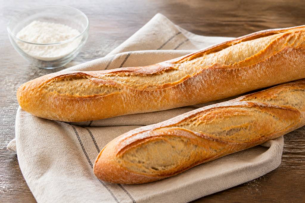 Recette baguette facile et rapide : un pain croustillant fait maison