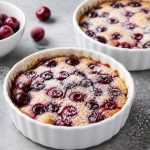 Recette macarons à la fraise : des coques délicates et une garniture fruitée
